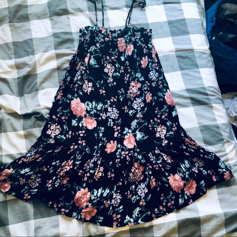 American Eagle Floral Summer Dress size Small